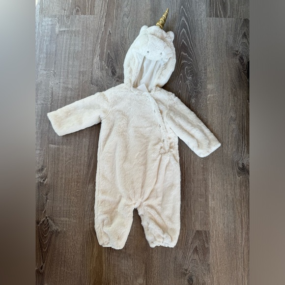Pottery Barn Kids Other - Pottery Barn Kids Cream Unicorn Hooded Fleece Costume with Gold Horn